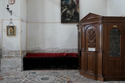 http://www.juliesteyer.com/files/gimgs/th-14_confessional murano julie steyer.jpg